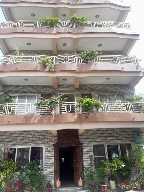 Hotel Center Lake Ποκάρα Εξωτερικό φωτογραφία